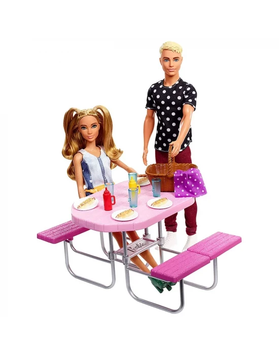 Barbie Ev Dışı Dekorasyon Aksesuarları FXG40