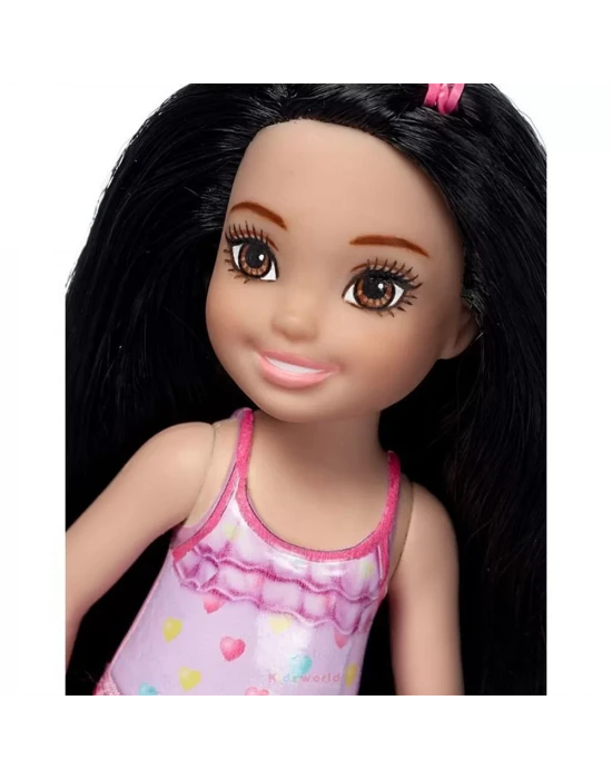 Barbie Chelsea ve Arkadaşları Model Bebek DWJ37