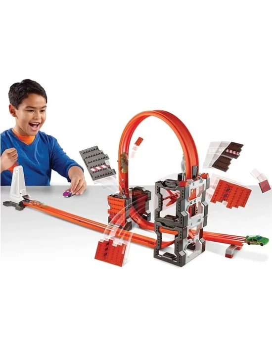 Hot Whells Track Builder Çılgın Çarpışma Yarış Seti