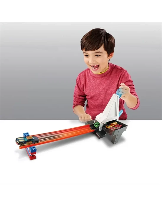 Hot Wheels Track Builders Rapid Launcher