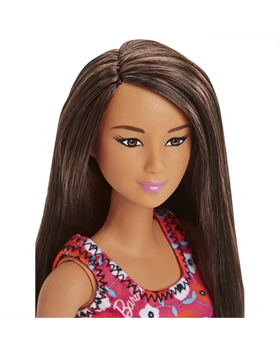 Şık Barbie Bebek DVX90
