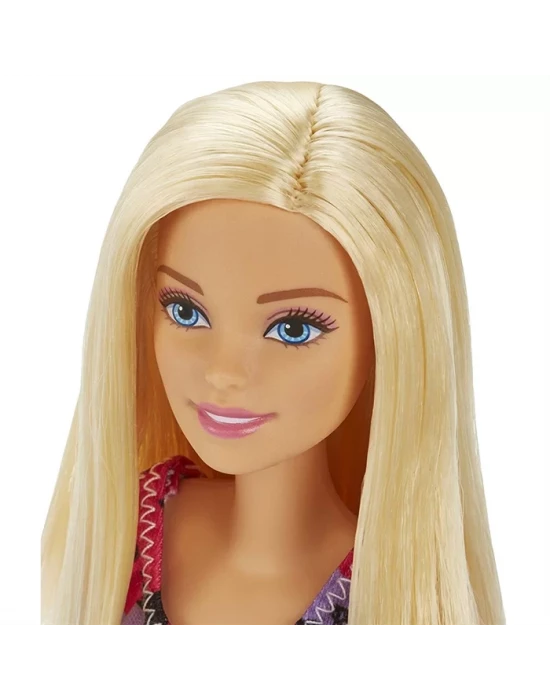 Şık Barbie Bebek DVX89