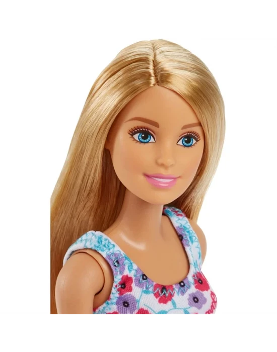 Şık Barbie Bebek DVX86