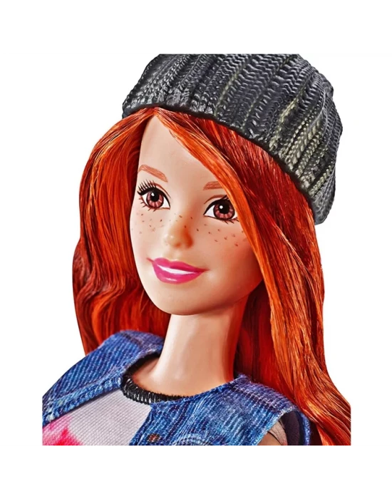 Barbie Büyüleyici Parti Bebekleri DVX69