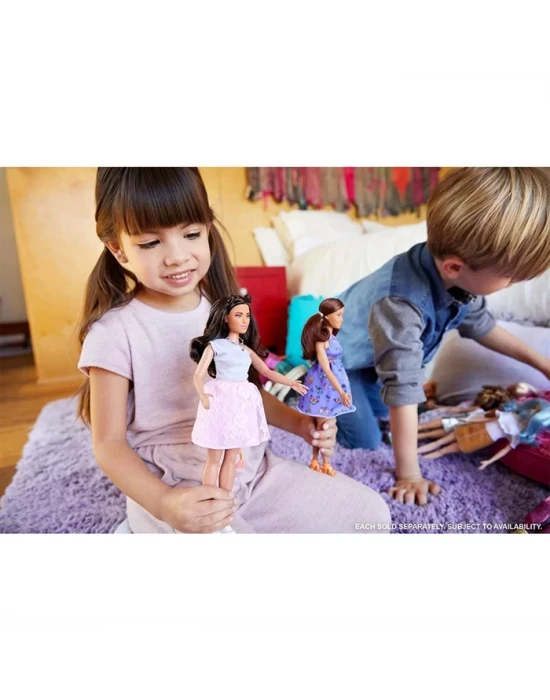 Barbie Büyüleyici Parti Bebekleri DYY95