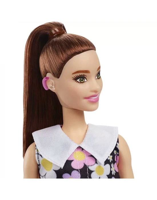 Barbie Fashionastas Büyüleyici Parti Bebekleri HBV19