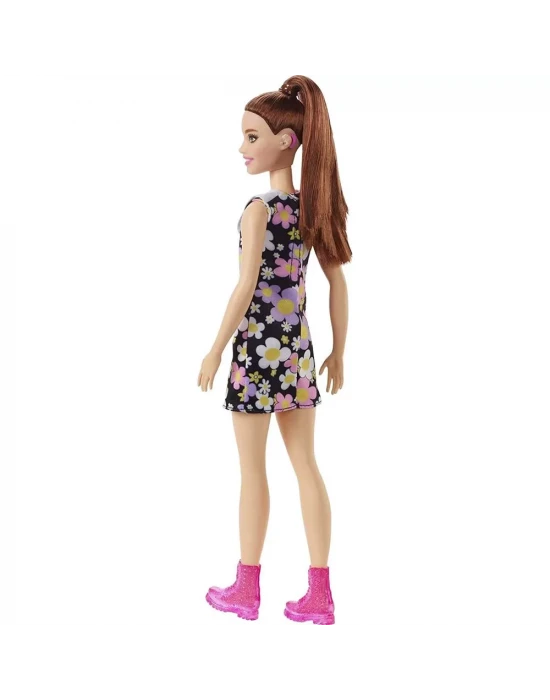 Barbie Fashionastas Büyüleyici Parti Bebekleri HBV19