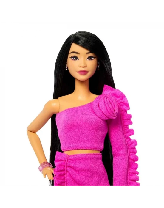 Barbie Deluxe Style Bebekler HYV26