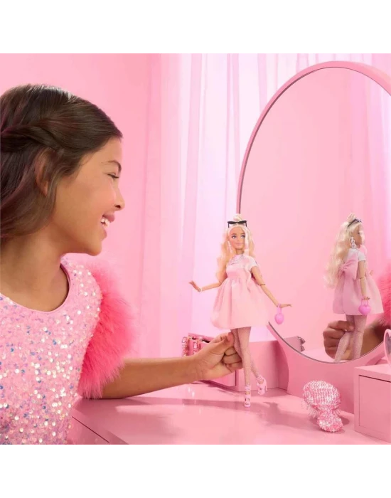 Barbie Deluxe Style Bebekler HYV27