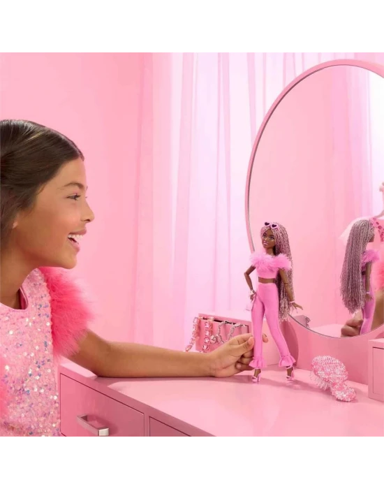 Barbie Deluxe Style Bebekler HYV28
