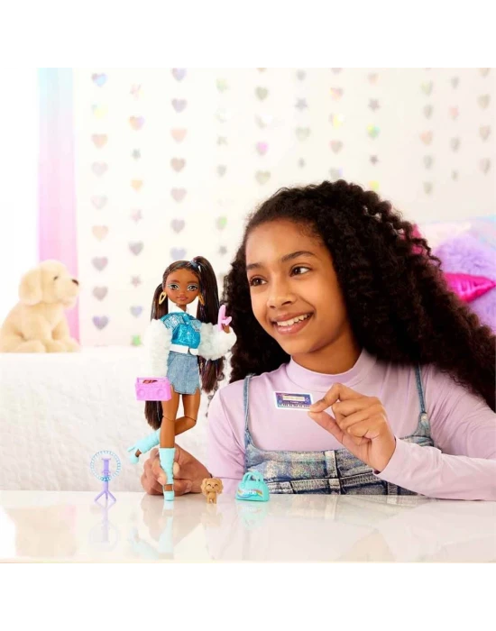 Barbie Dream Besties Barbie Brooklyn Bebek HYC22