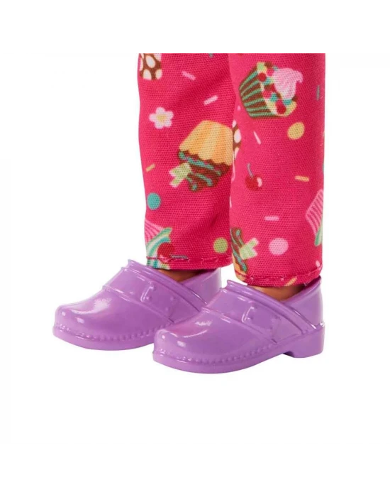 Barbie Kariyer Bebeği Pasta Şefi HKT67