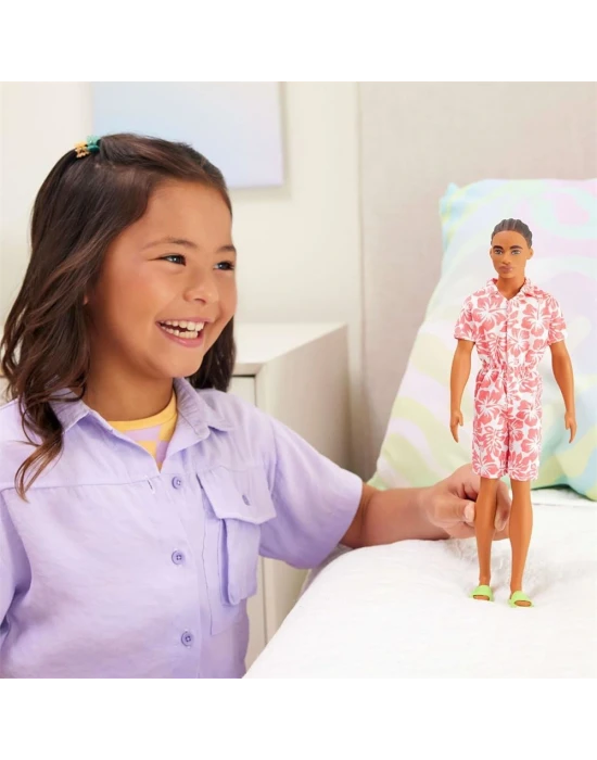 Barbie Yakışıklı Ken Bebekler HYT99