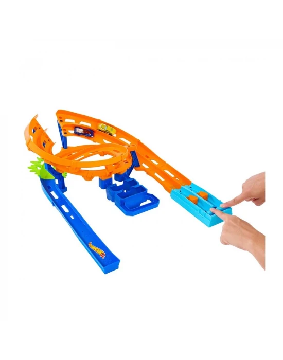 Hot Wheels İkili Yarış ve Akrobasi Pisti Oyun Seti HTK17