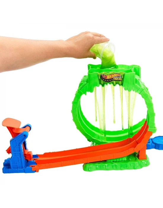 Hot Wheels Mutant Kaosu Çemberde Yarış Oyun Seti JMK91
