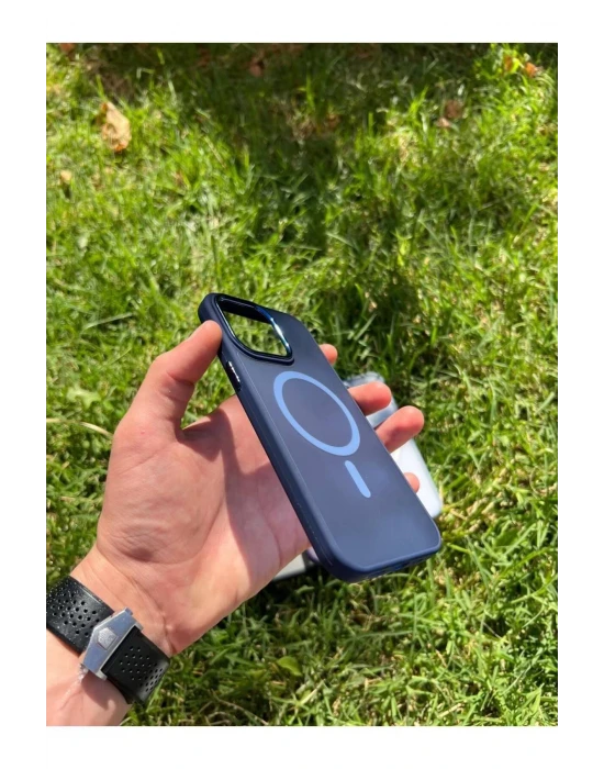 İphone 15 Pro MagSafe Uyumlu Mat Krom Telefon Kılıfı