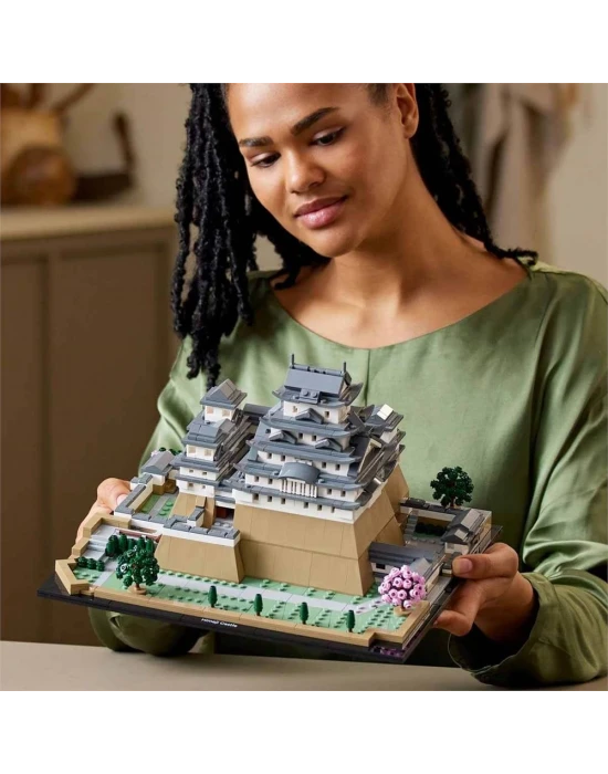 LEGO Architecture Himeji Kalesi 21060