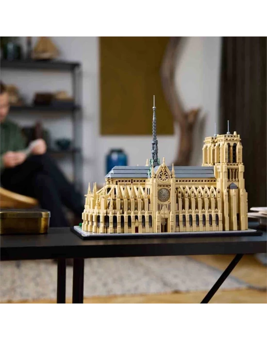 LEGO Architecture Notre-Dame Katedrali 21061