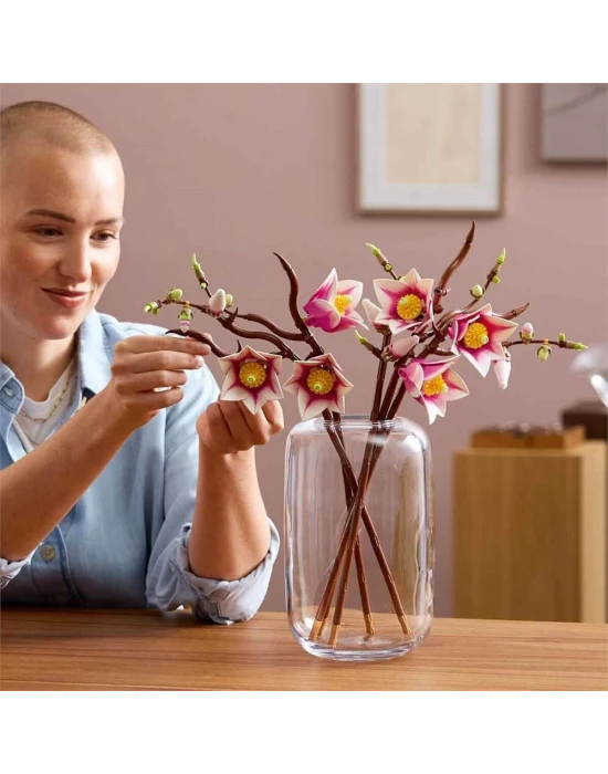 LEGO Botanicals Manolya Dalları 11510