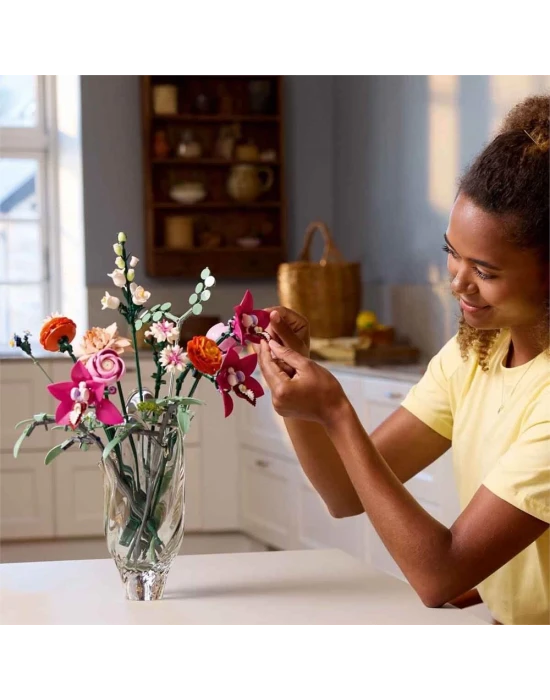 LEGO Botanicals Pembe Çiçek Buketi 10342