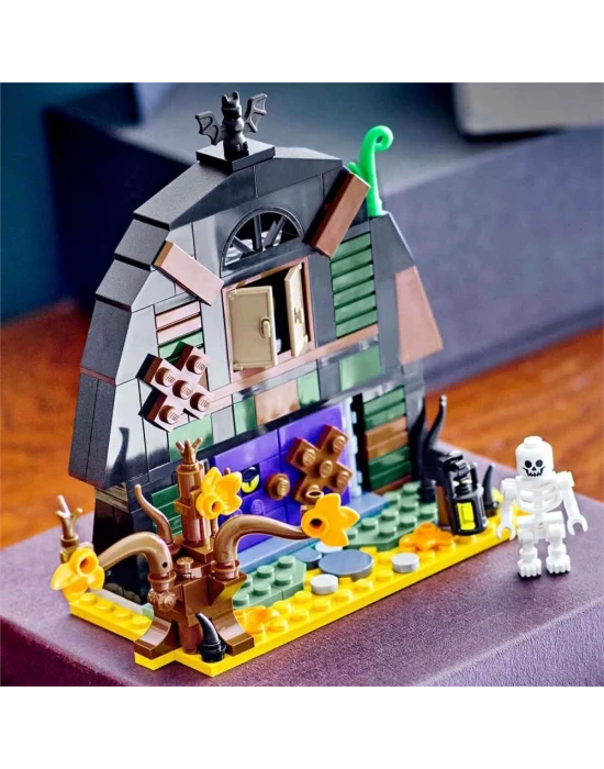 LEGO Cadılar Bayramı Ahırı 40721