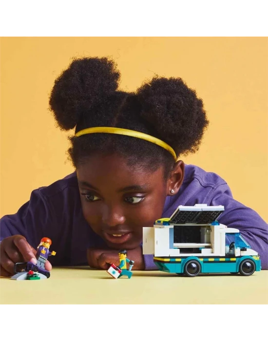 LEGO City Acil Yardım Ambulansı 60451
