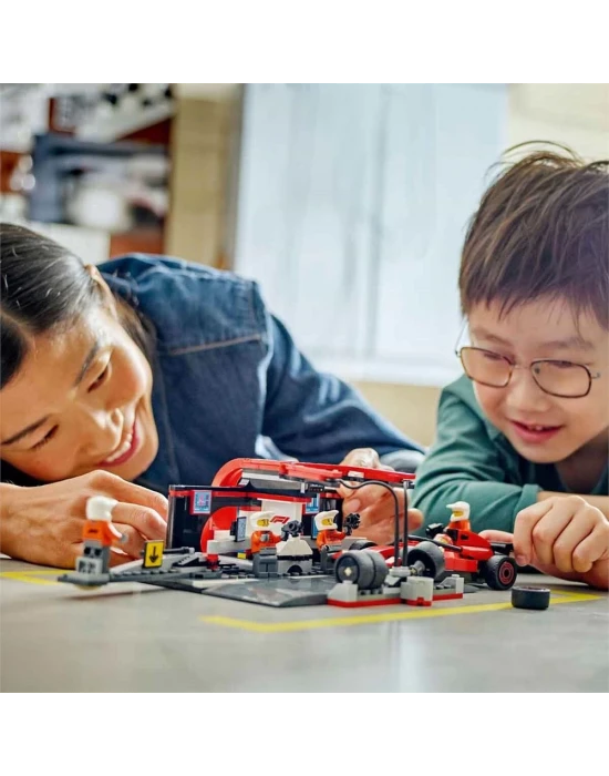LEGO City Ferrari Arabalı F1 Pit Stop ve Pit Ekibi 60443