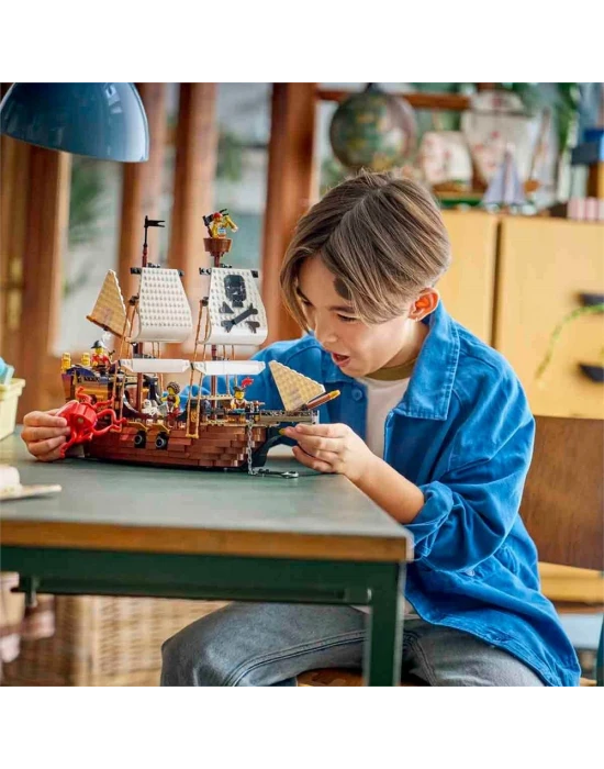 LEGO Creator İkonik Korsan Gemisi 31387
