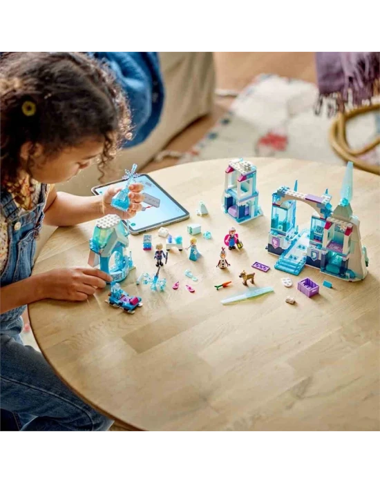 LEGO Disney Karlar Ülkesi Elsa’nın Buz Sarayı 43244