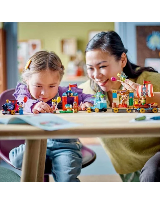 LEGO Disney Kutlama Treni 43212