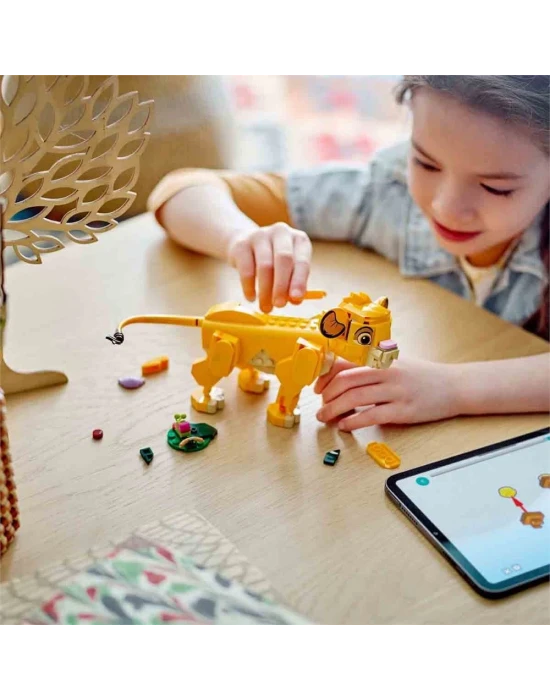 LEGO Disney Yavru Aslan Kral Simba 43243