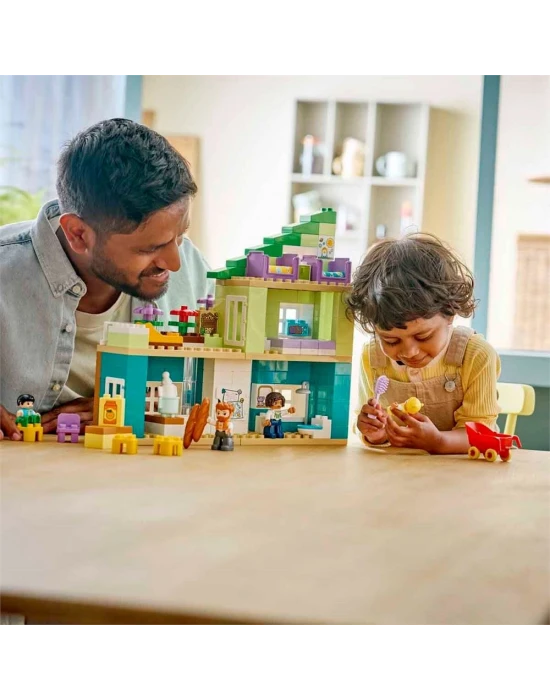 LEGO DUPLO 3’ü 1 Arada Figürlü Modern Aile Evi 10470