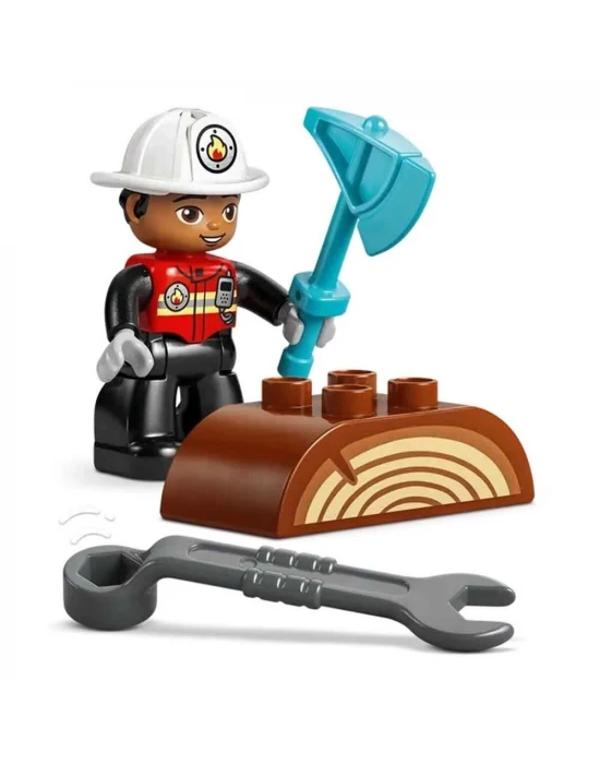LEGO DUPLO Hortumlu İtfaiye Aracı ve İtfaiyeci 10473
