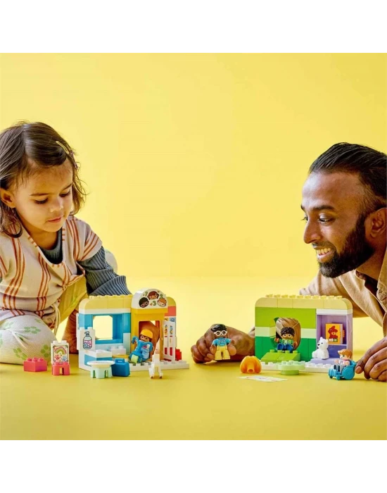 LEGO Duplo Kasabası Kreşte Hayat 10992