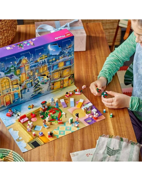 LEGO Friends 2025 Yılbaşı Takvimi 42668