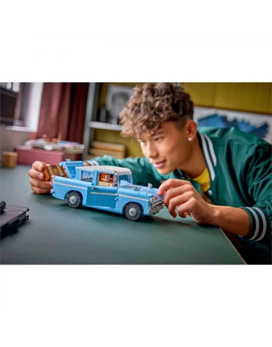 LEGO Harry Potter Sihirli Uçan Ford Anglia 76470