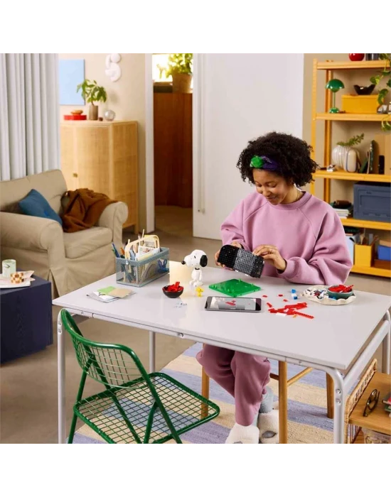 LEGO Ideas Peanuts Snoopy’nin Köpek Kulübesi 21368