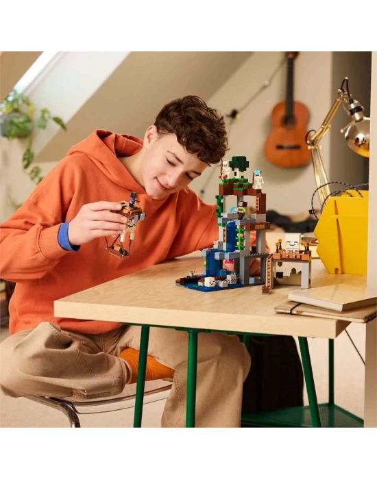 LEGO Minecraft Hortlak İstasyonu 21597