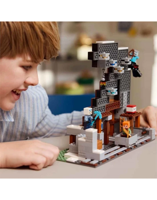 LEGO Minecraft Kazma Madeni 21277