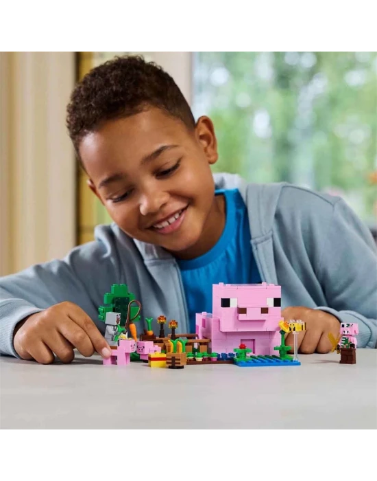 LEGO Minecraft Yavru Domuz Evi 21268