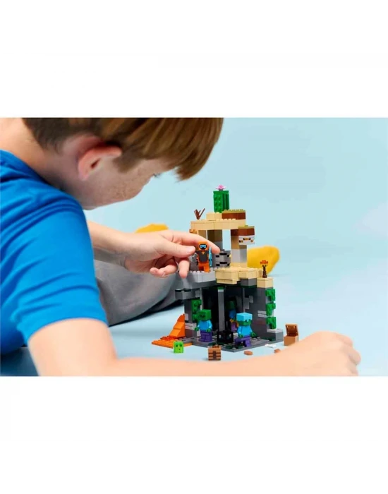 LEGO Minecraft Zombi Zindanı 21587