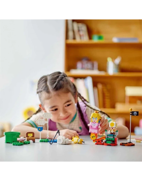 LEGO Super Mario İnteraktif LEGO Peach ile Maceralar 71441