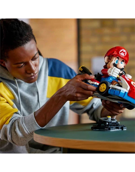 LEGO Super Mario: Mario Kart – Mario ve Standard Kart 72037