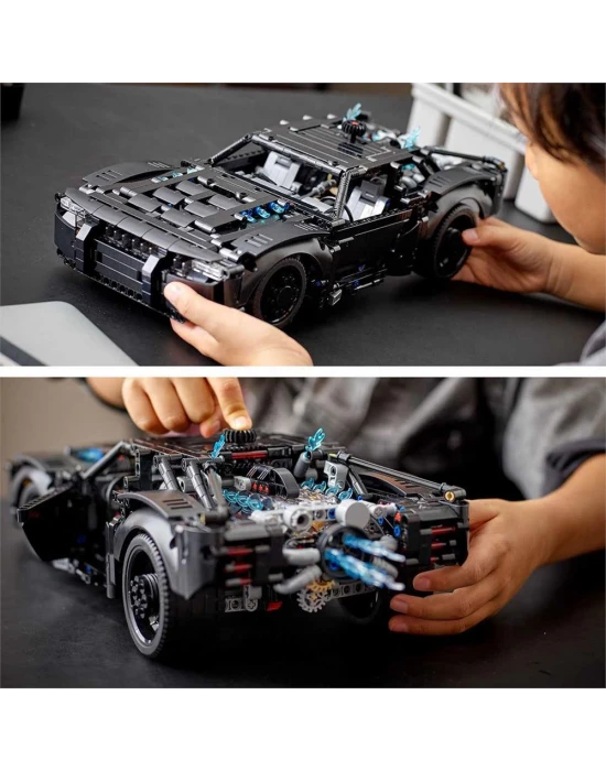 LEGO Technic Batman Batmobile 42127