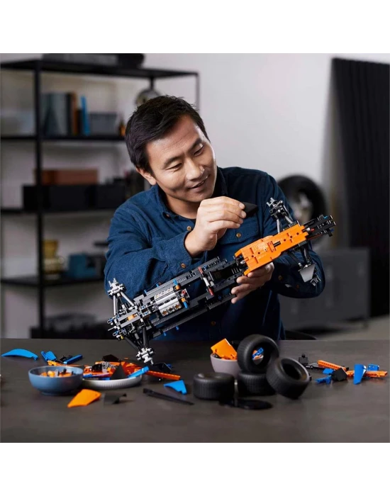 LEGO Technic McLaren Formula 1 Yarış Arabası 42141
