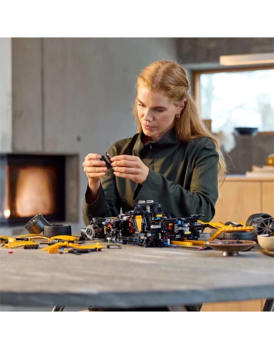 LEGO Technic McLaren P1 42172