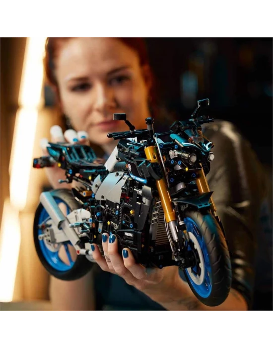 LEGO Technic Yamaha MT-10 SP 42159