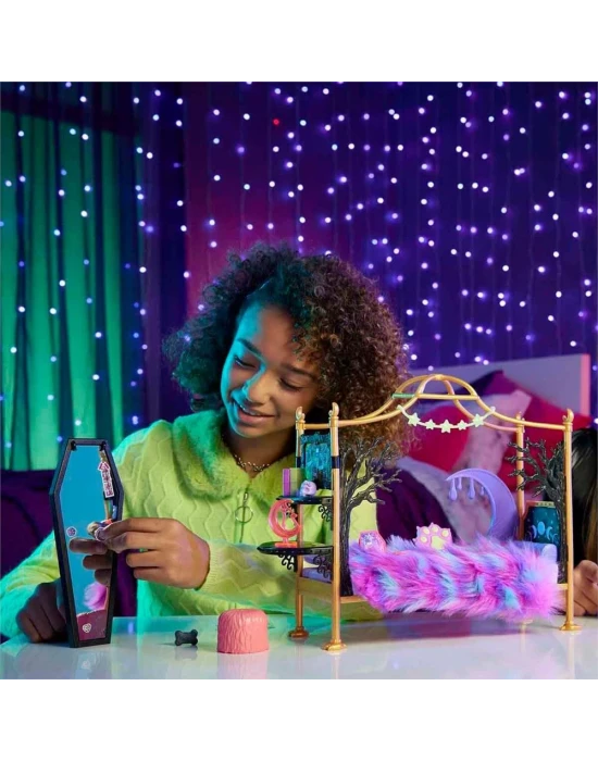 Monster High Clawdeen Wolf Yatak Odası HHK64