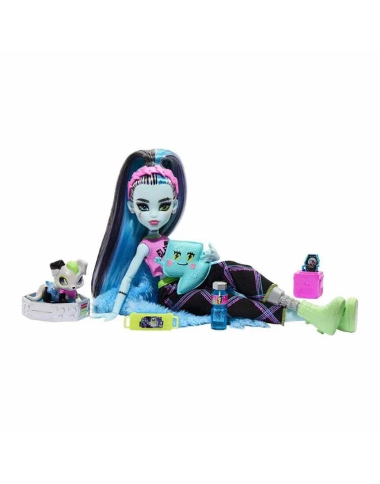 Monster High Creepover Party HKY68 - Frankie Stein