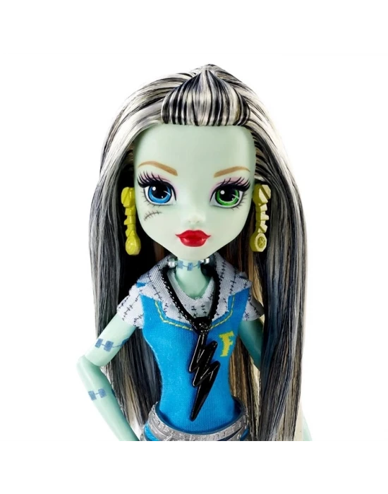 Monster High Okulunda İlk Gün Acayip Bebekleri Frankie Stein
